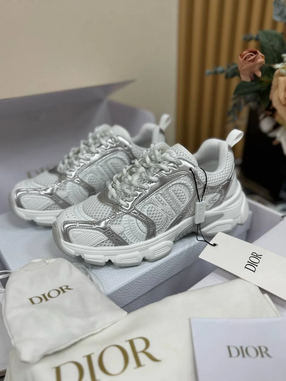 Жіночі кросівки - Dior